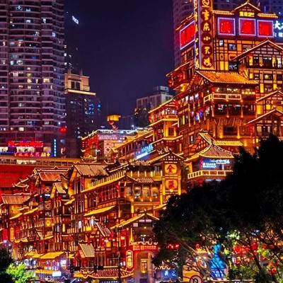 重慶洪崖洞 張家界天門洞 鳳凰古城旅遊